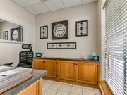 11-web-or-mls-2332 N Interstate Dr-14