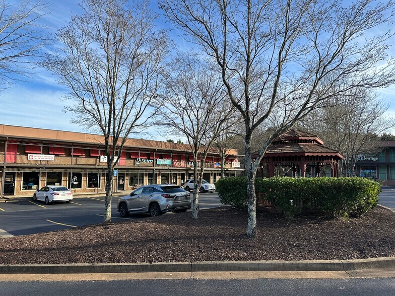 5155 Highway 9, Alpharetta, GA à louer - Photo du bâtiment - Image 2 de 4