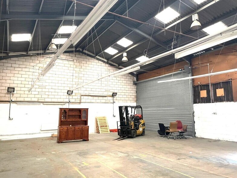 Peppard, Henley On Thames à louer - Photo du bâtiment - Image 2 de 3