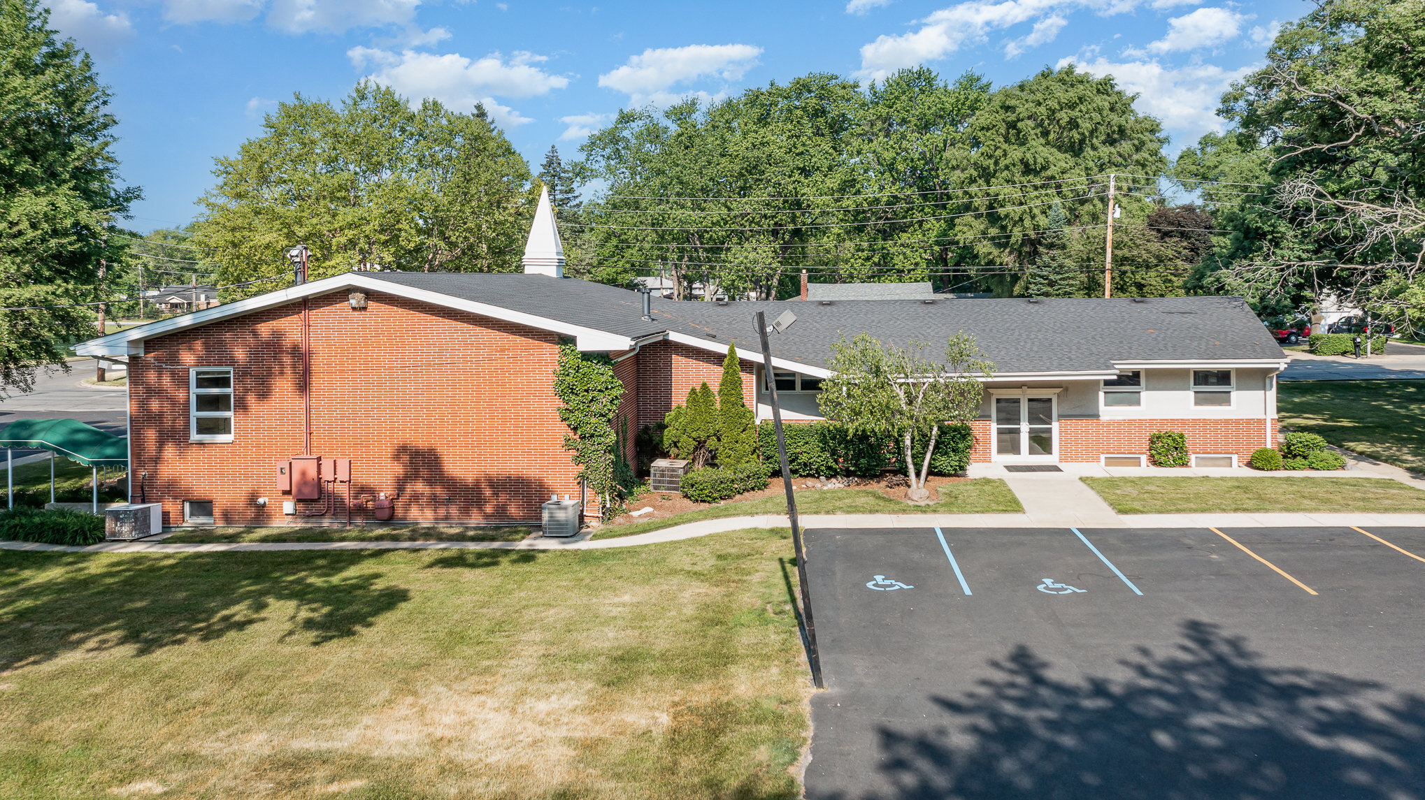 939 S Wisconsin St, Hobart, IN for sale Building Photo- Image 1 of 54