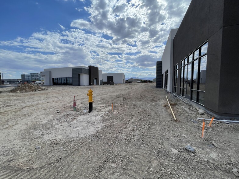 Ann Road & 5th Street, Las Vegas, NV for lease - Building Photo - Image 3 of 8