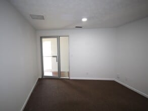 4300-4304 Plymouth St, Jacksonville, FL for lease Interior Photo- Image 1 of 4