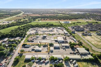 120 Iron Horse Dr, Hutto, TX for lease Interior Photo- Image 2 of 5