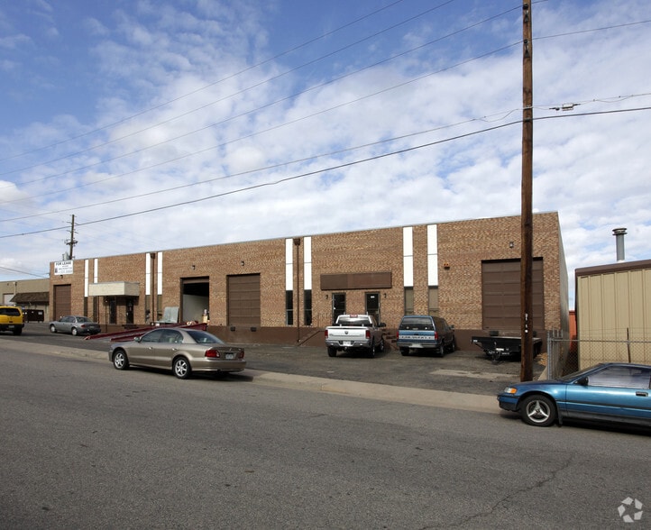 2045-2075 W Amherst Ave, Sheridan, CO for lease - Building Photo - Image 2 of 2