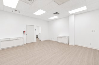 3400 Rue du Marché, Dollard-des-Ormeaux, QC à louer Photo intérieure- Image 2 de 5