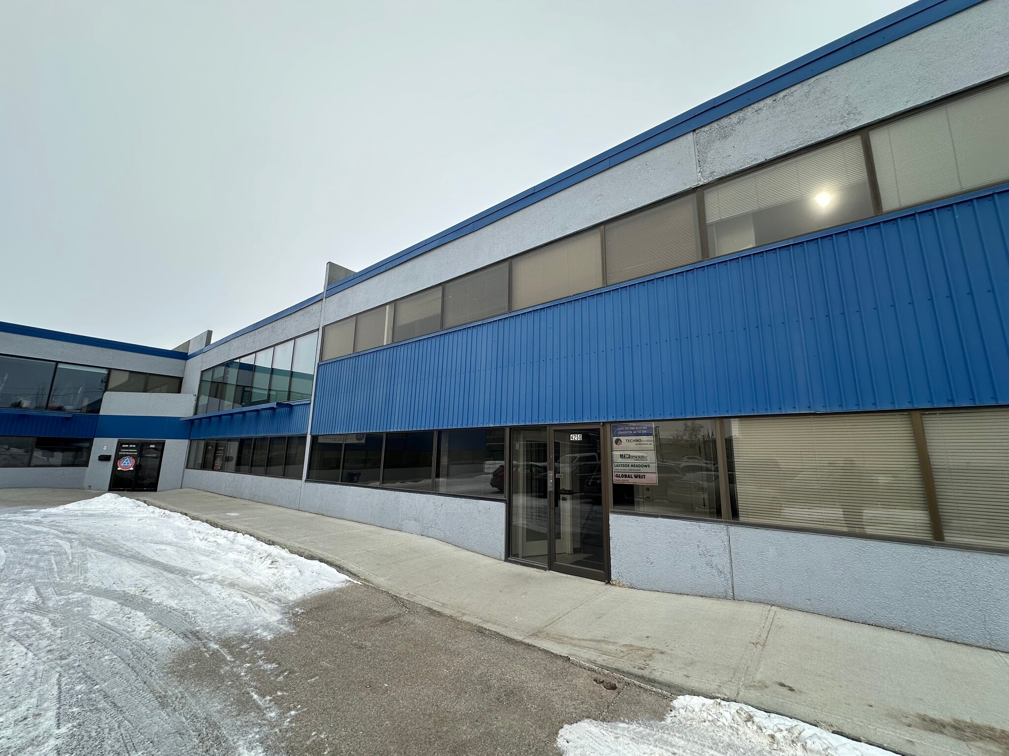 4238-4258 93 St NW, Edmonton, AB for lease Building Photo- Image 1 of 10
