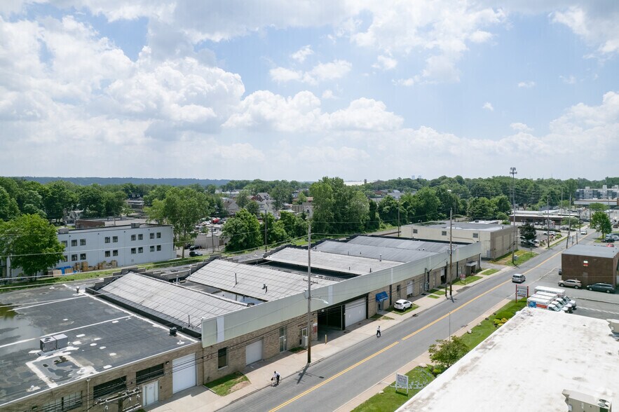 161 Woodbine St, Bergenfield, NJ à louer - Aérien - Image 3 de 4