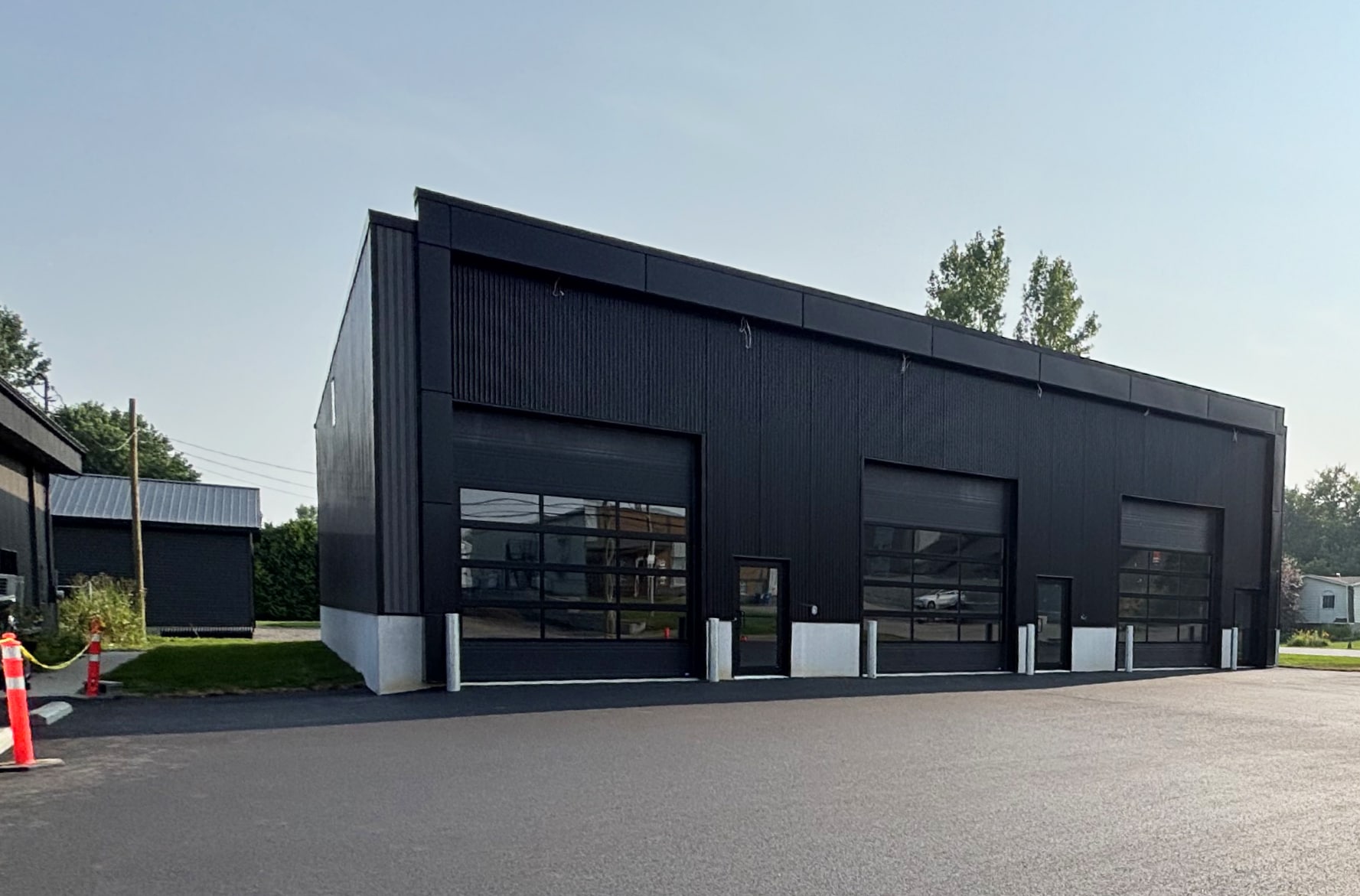 Retail in Saint-thomas, QC for lease Building Photo- Image 1 of 2