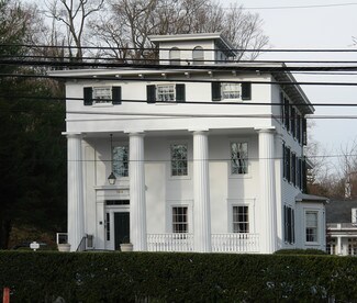 Plus de détails pour 183 E Putnam Ave, Greenwich, CT - Bureau à vendre