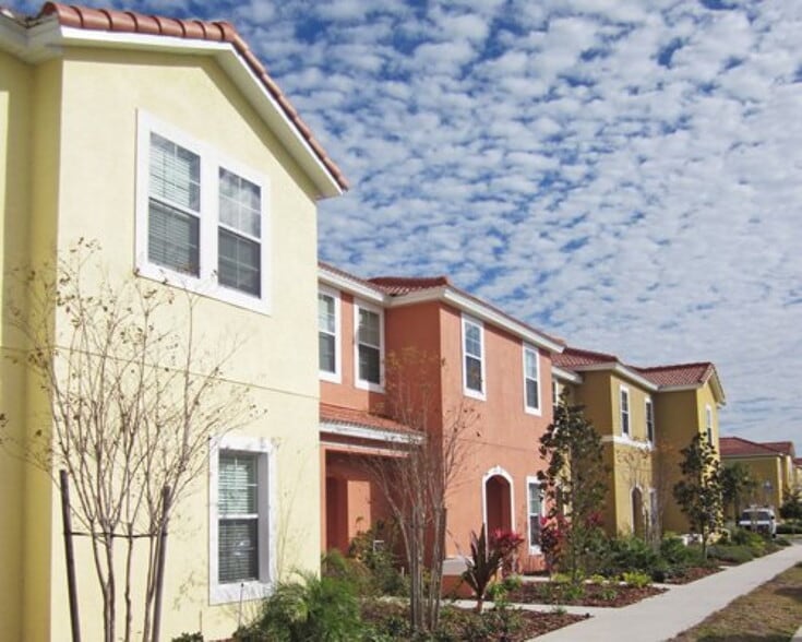 4565 Corsa Ln, Kissimmee, FL for sale - Building Photo - Image 3 of 11
