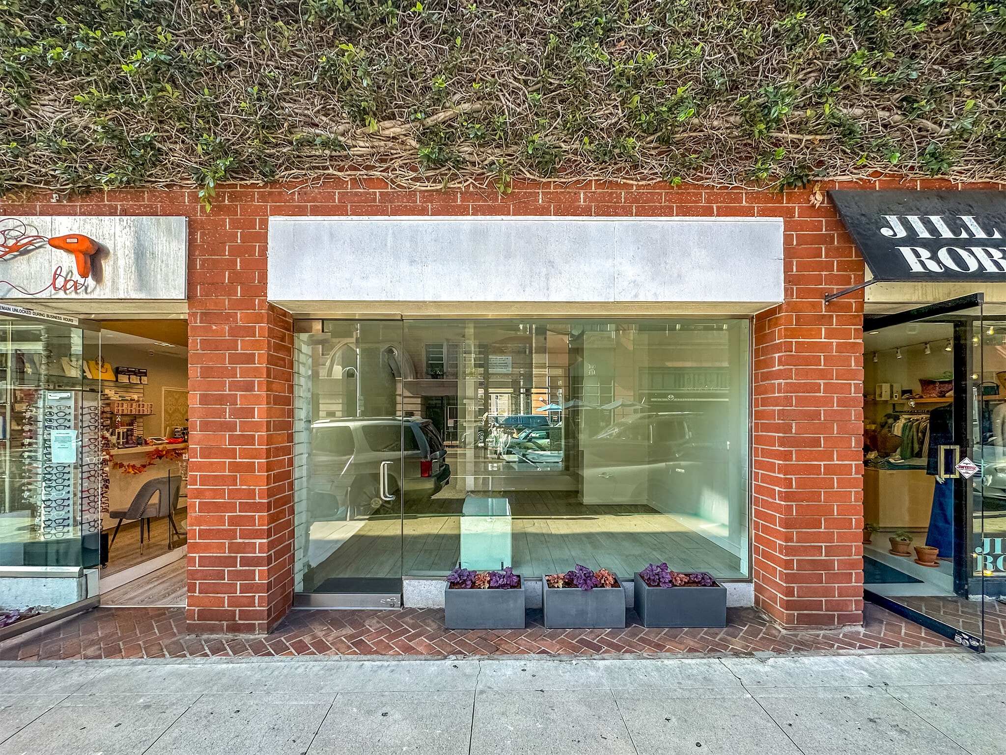 421 N Bedford Dr, Beverly Hills, CA for lease Primary Photo- Image 1 of 12