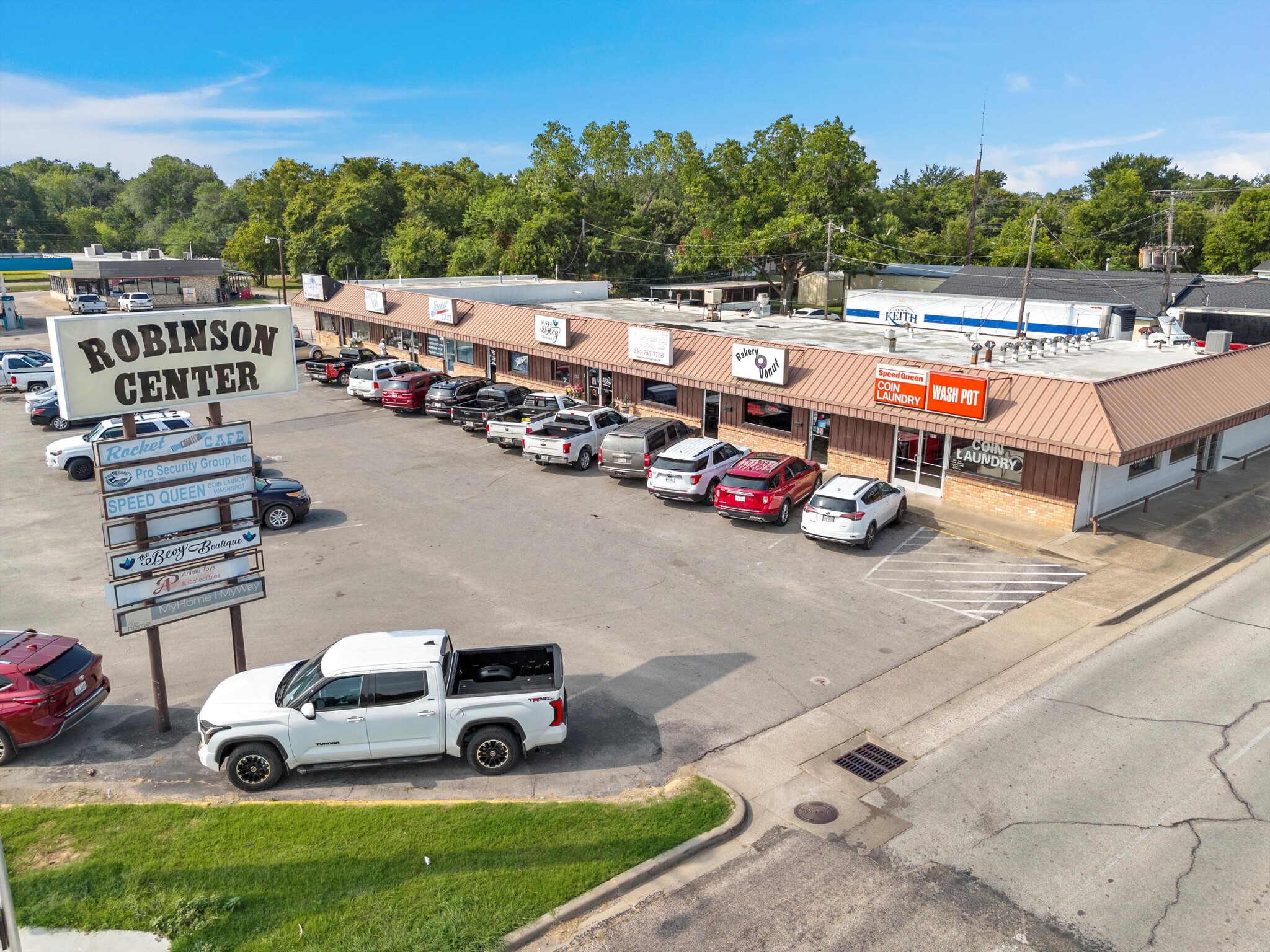 301 S Robinson Dr, Robinson, TX for lease Building Photo- Image 1 of 3