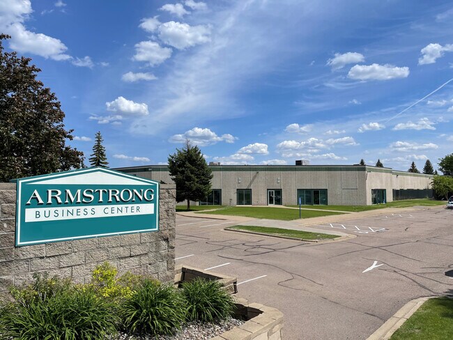 Plus de détails pour 980 Lone Oak Rd, Eagan, MN - Industriel à louer