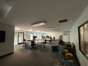 75 Digital Dr, Novato, CA à louer Photo intérieure- Image 2 de 4