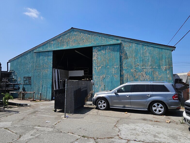 10600-10624 Hawthorne Blvd, Lennox, CA à vendre - Photo du bâtiment - Image 3 de 15