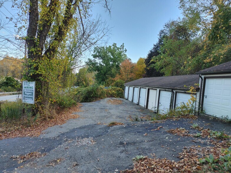 768 Ashland Ave, Southbridge, MA à vendre - Photo du bâtiment - Image 3 de 3