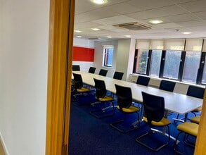 22-26 Eastern Rd, Romford for lease Interior Photo- Image 1 of 11