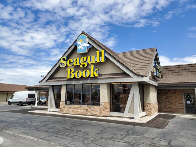 331 E University Pky, Orem, UT for lease - Primary Photo - Image 1 of 2