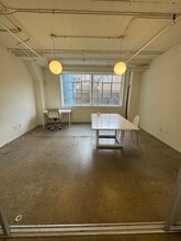 846-860 S Los Angeles St, Los Angeles, CA for lease Interior Photo- Image 2 of 3