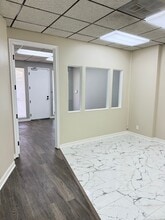 1421 N Wanda, Orange, CA for lease Interior Photo- Image 2 of 3