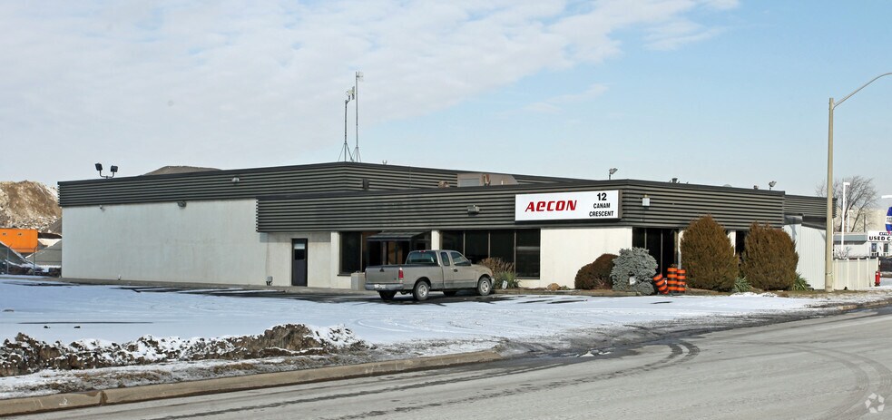 12 Canam Cres, Brampton, ON à vendre - Photo principale - Image 1 de 1