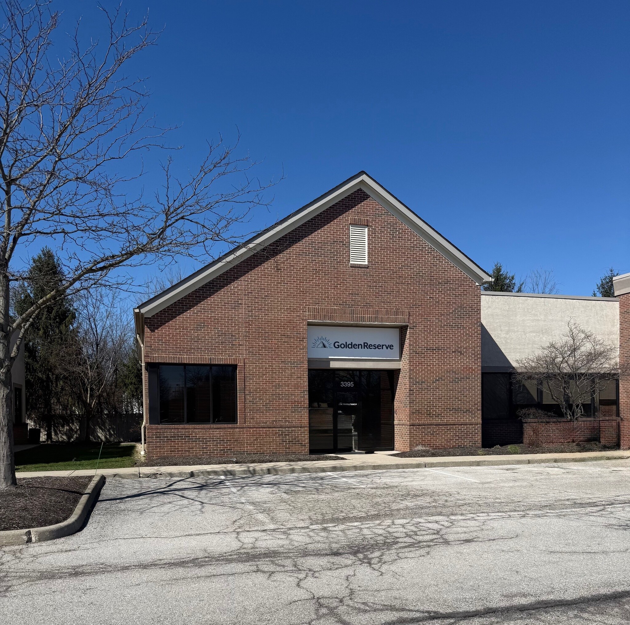 3387-3395 Farm Bank Way, Grove City, OH for lease Primary Photo- Image 1 of 8