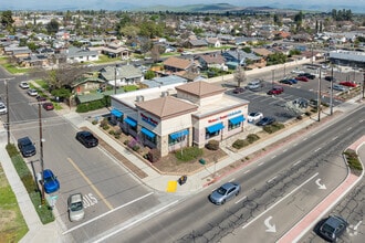 285 W El Monte Way, Dinuba, CA - Aérien  Vue de la carte