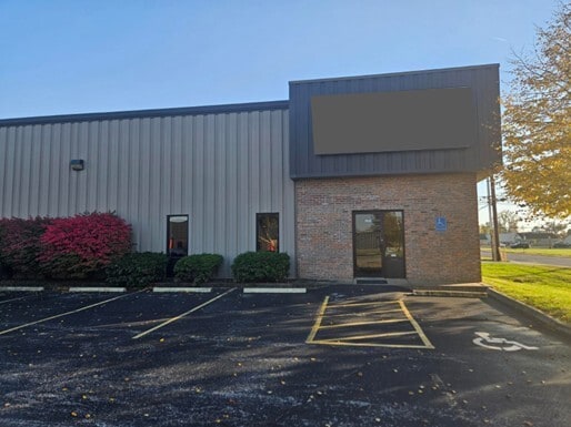 701-735 E Sycamore St, Evansville, IN for lease - Building Photo - Image 1 of 1