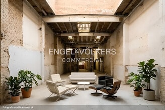 Retail in Barcelona, Barcelona for lease Interior Photo- Image 1 of 6