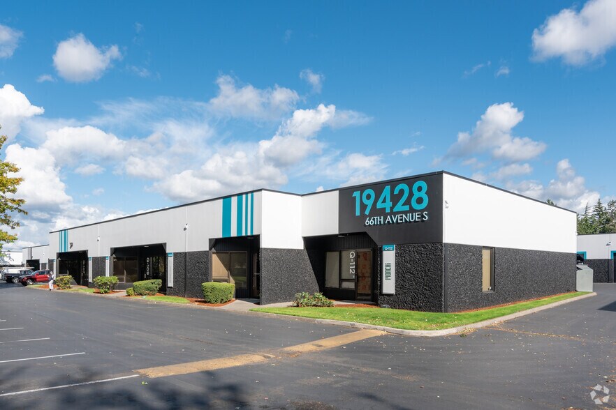 6627 S 191st Pl, Kent, WA à louer - Photo du bâtiment - Image 2 de 39