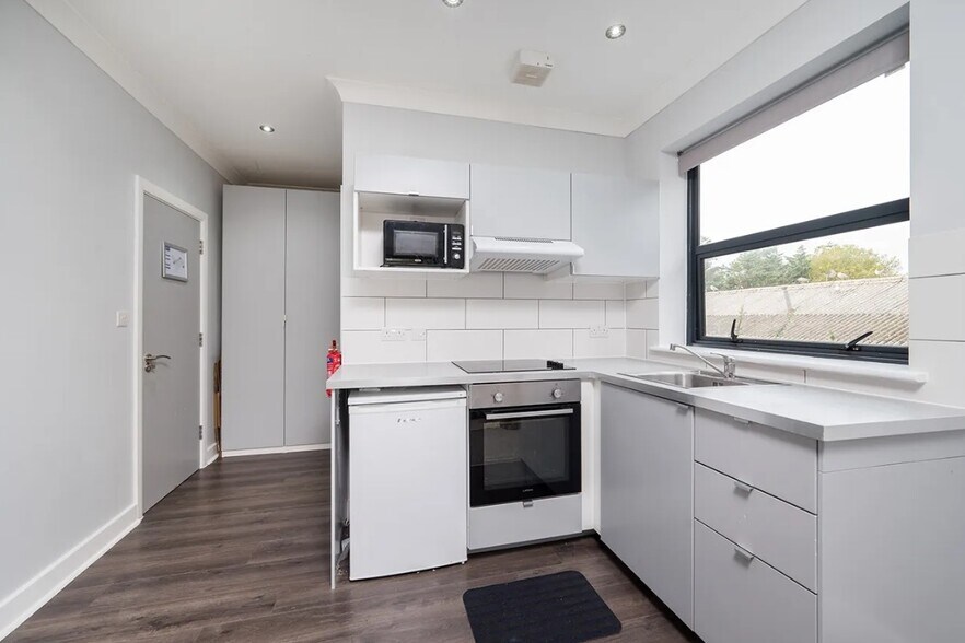 Lowther Rd, Stanmore à louer - Photo intérieure - Image 2 de 5