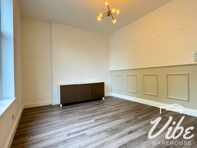 394 Camden Rd, London for lease - Building Photo - Image 3 of 4