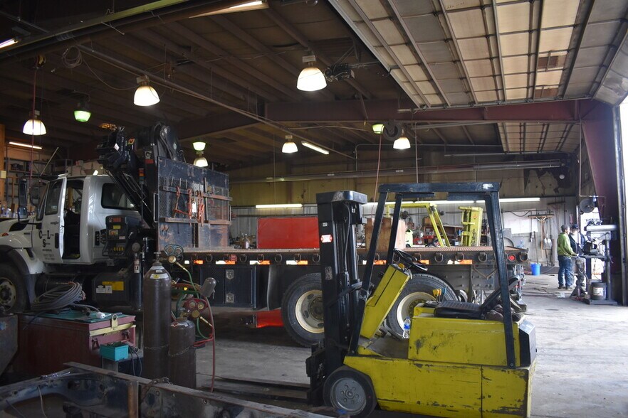 1005-1023 Us-85 Hwy, Brighton, CO for lease - Interior Photo - Image 3 of 8