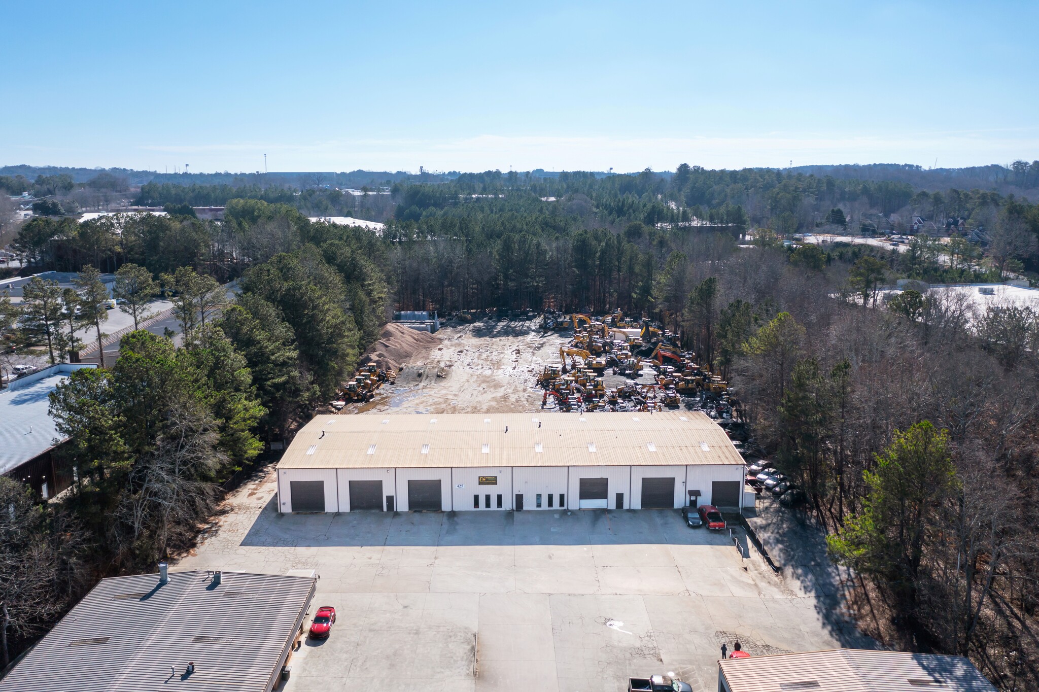 425 Sharon Industrial Way, Suwanee, GA for lease Building Photo- Image 1 of 5