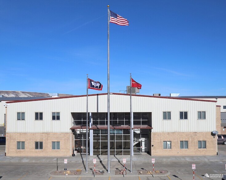 1801 W Blairtown Rd, Rock Springs, WY à louer - Photo du bâtiment - Image 2 de 7