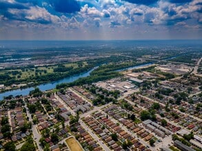 1025 W Vermont Ave, Calumet Park, IL - Aérien  Vue de la carte - Image1
