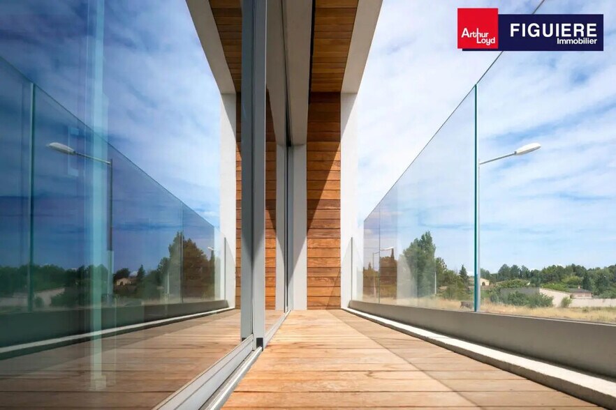 Office in Éguilles for sale - Building Photo - Image 1 of 10