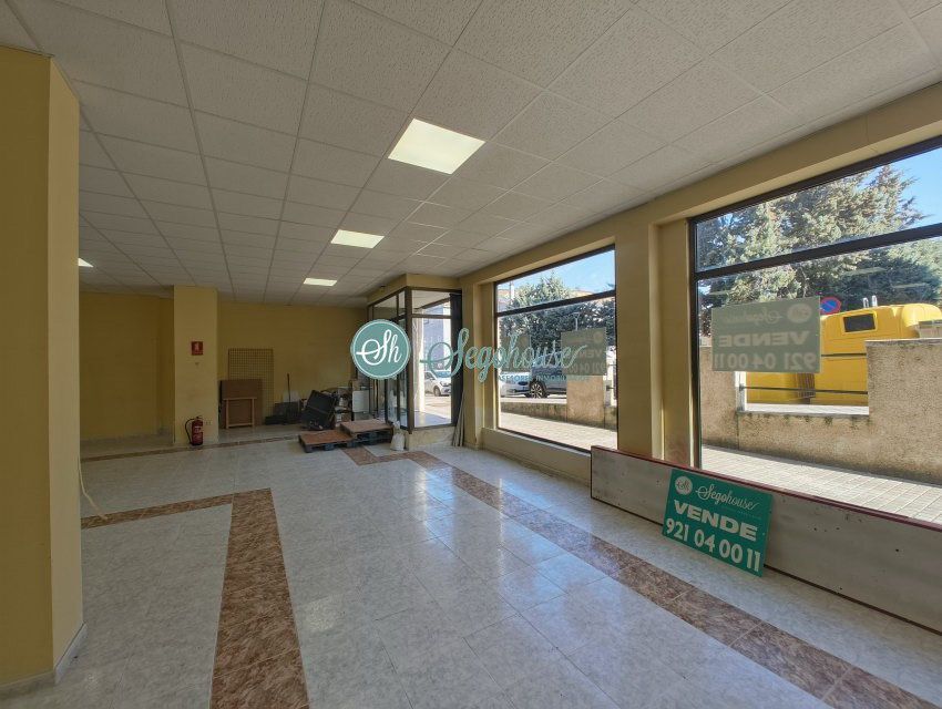 Retail in La Lastrilla, Segovia for lease Interior Photo- Image 1 of 19