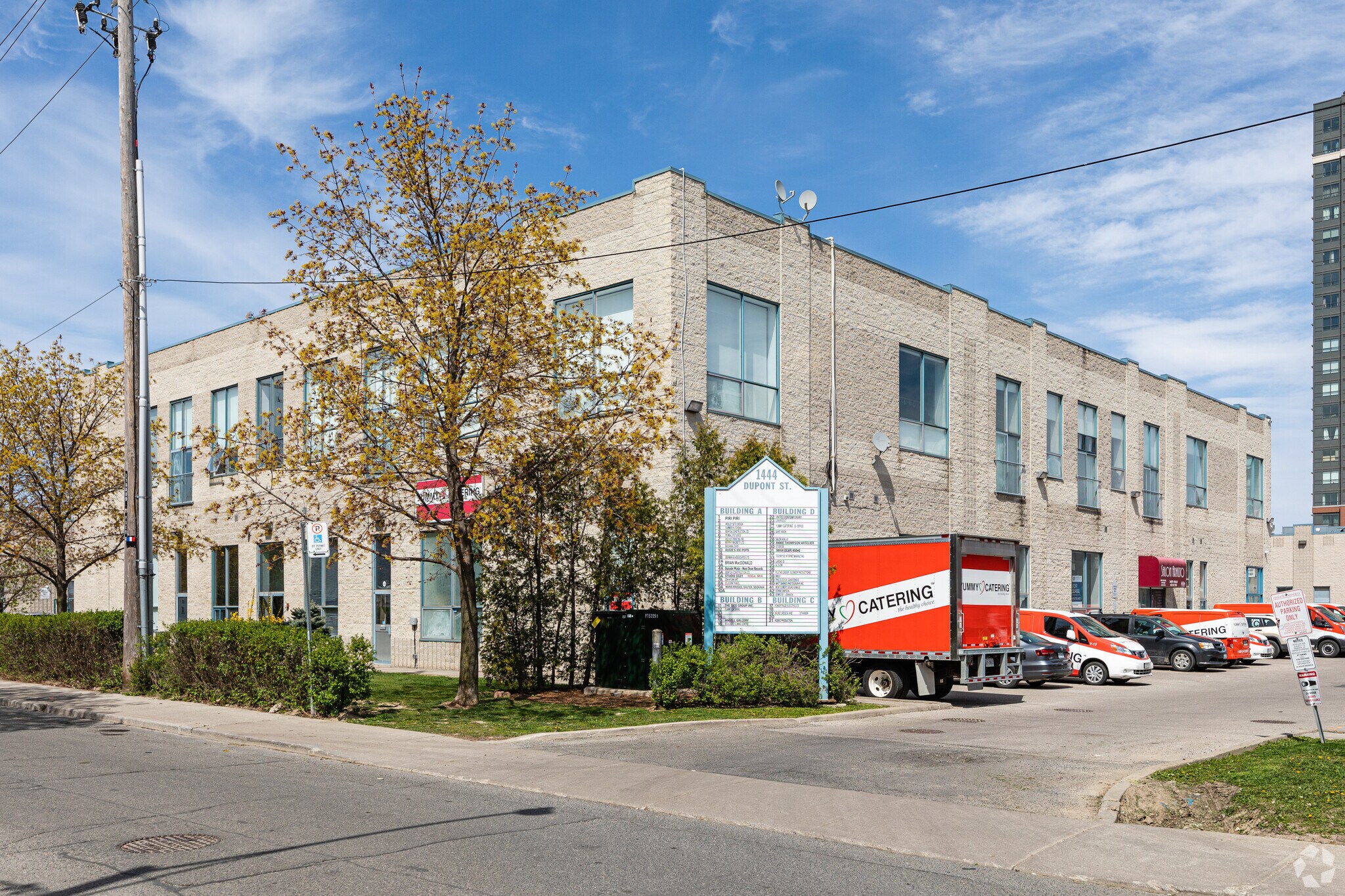 1444 Dupont St, Toronto, ON for lease Primary Photo- Image 1 of 33