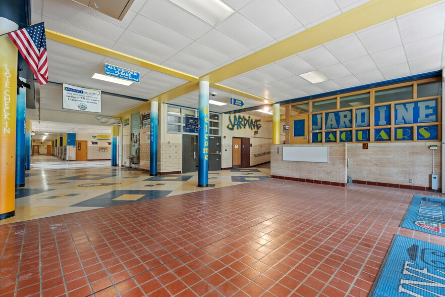 3550 E Ross Pky, Wichita, KS for sale - Building Photo - Image 3 of 22