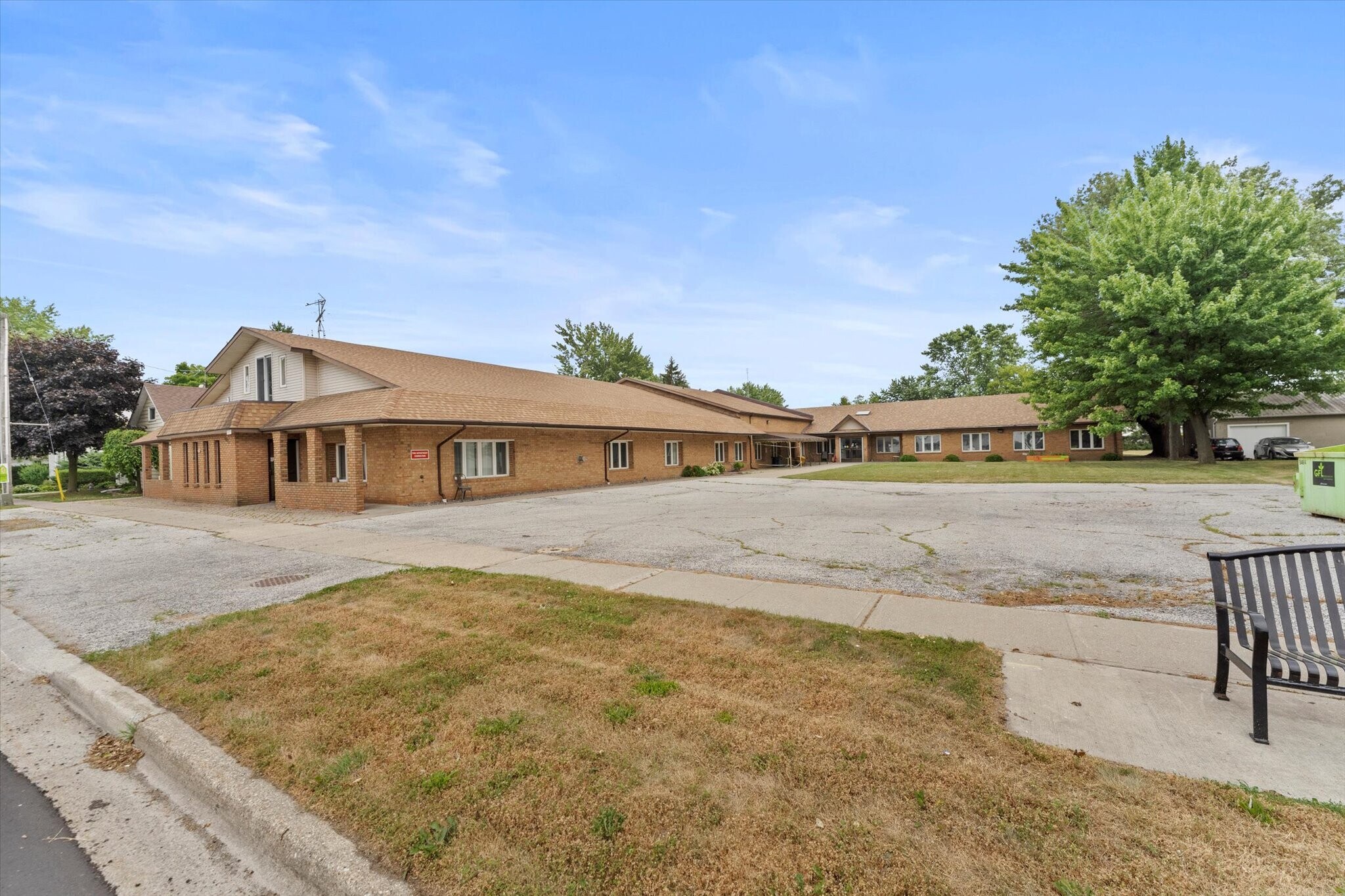 6815 Tecumseh Rd, Lakeshore, ON à vendre Photo principale- Image 1 de 1