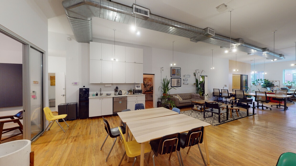 122-124 Rivington St, New York, NY for lease Building Photo- Image 1 of 6