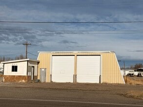 210 Signal Dr, Rock Springs, WY à louer Photo intérieure- Image 2 de 2