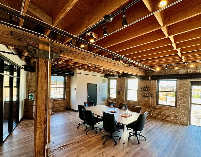 1525 W Homer St, Chicago, IL for lease Interior Photo- Image 1 of 8