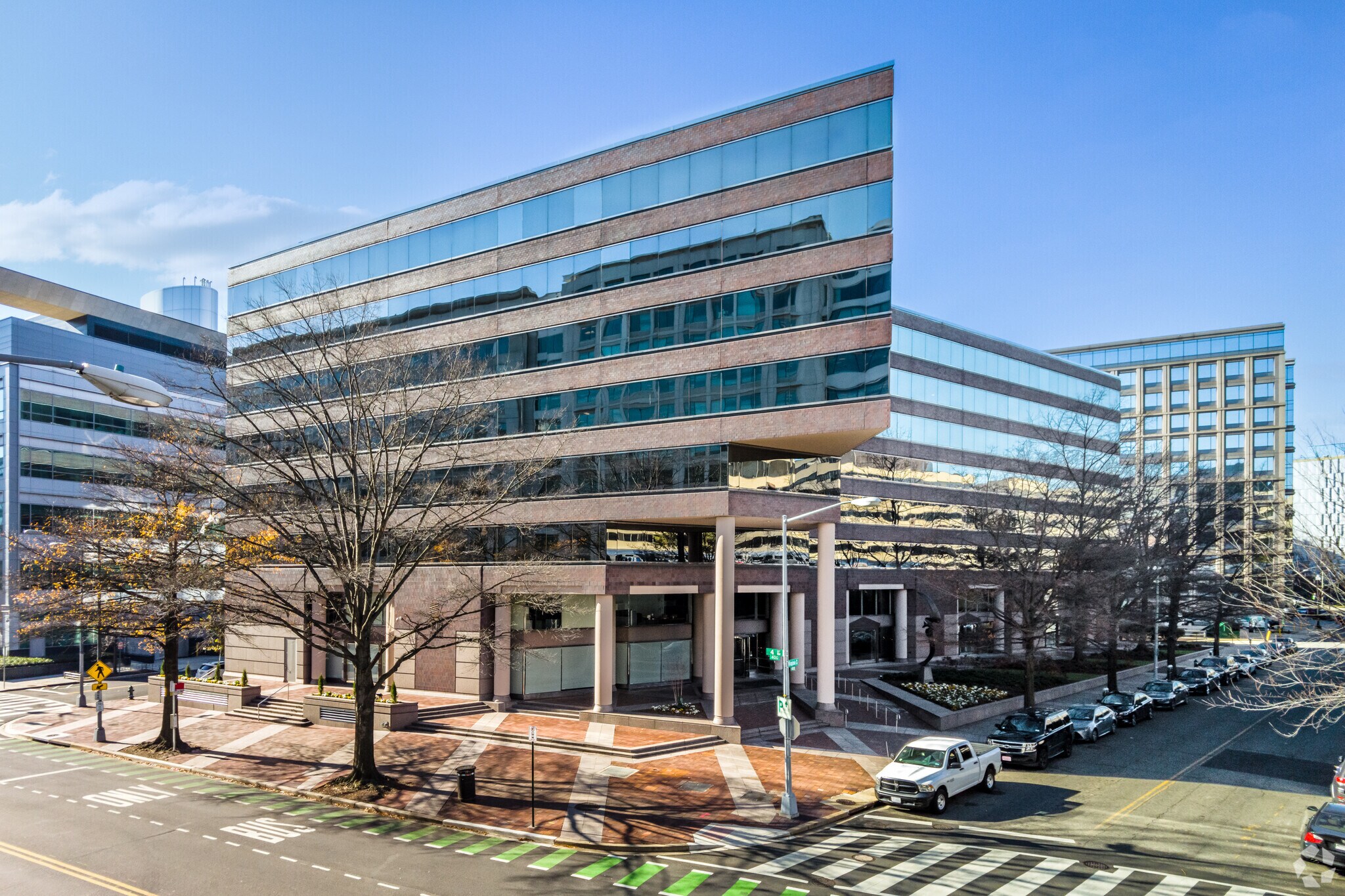 400 Virginia Ave SW, Washington, DC à louer Photo du bâtiment- Image 1 de 15