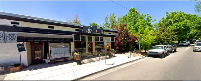 Plus de détails pour 601-609 Corona St, Denver, CO - Commerce de détail à louer