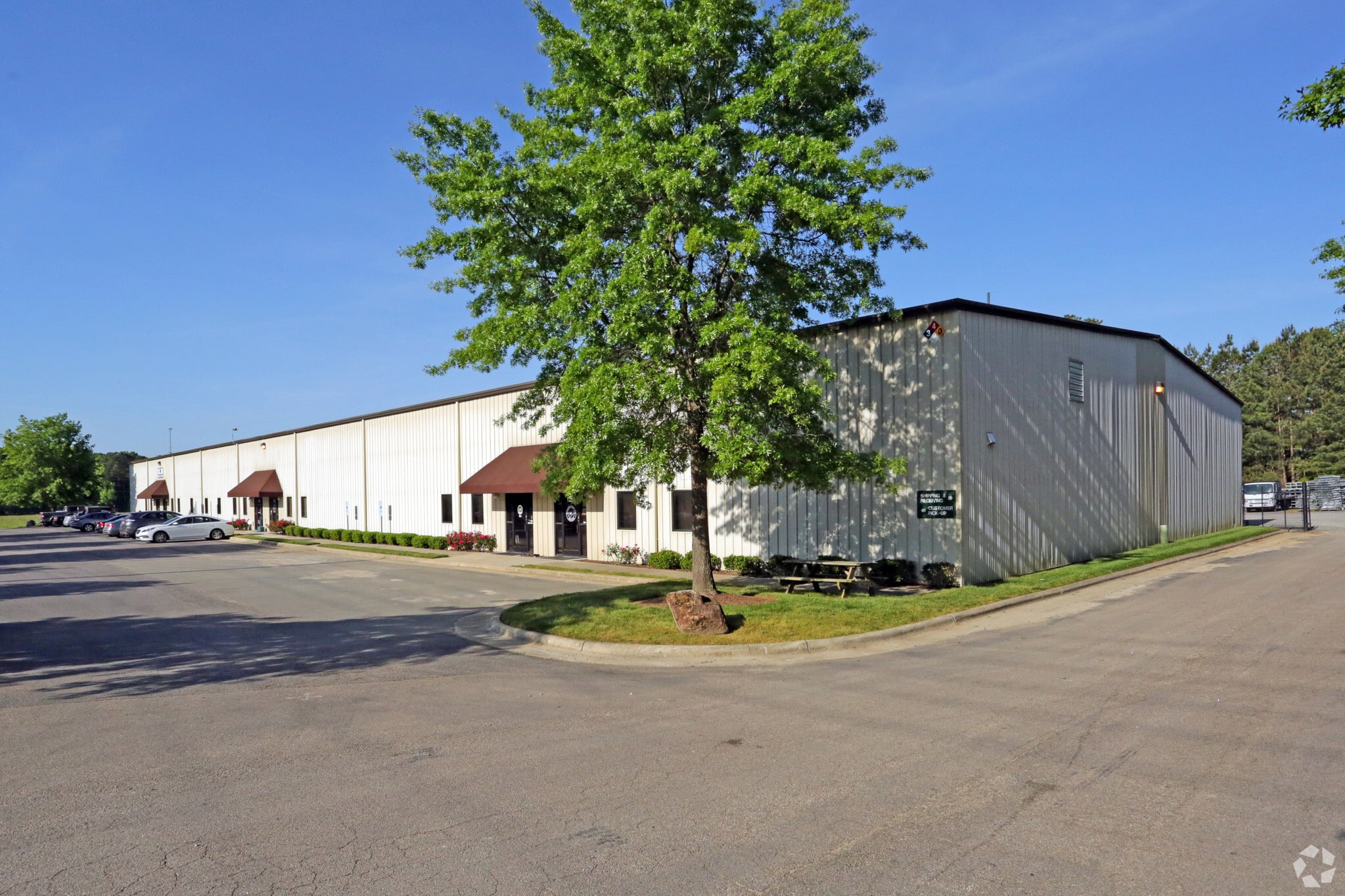 1220-1230 Perry Rd, Apex, NC for lease Primary Photo- Image 1 of 5