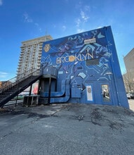 225 N Caldwell St, Charlotte, NC à louer Photo intérieure- Image 1 de 2