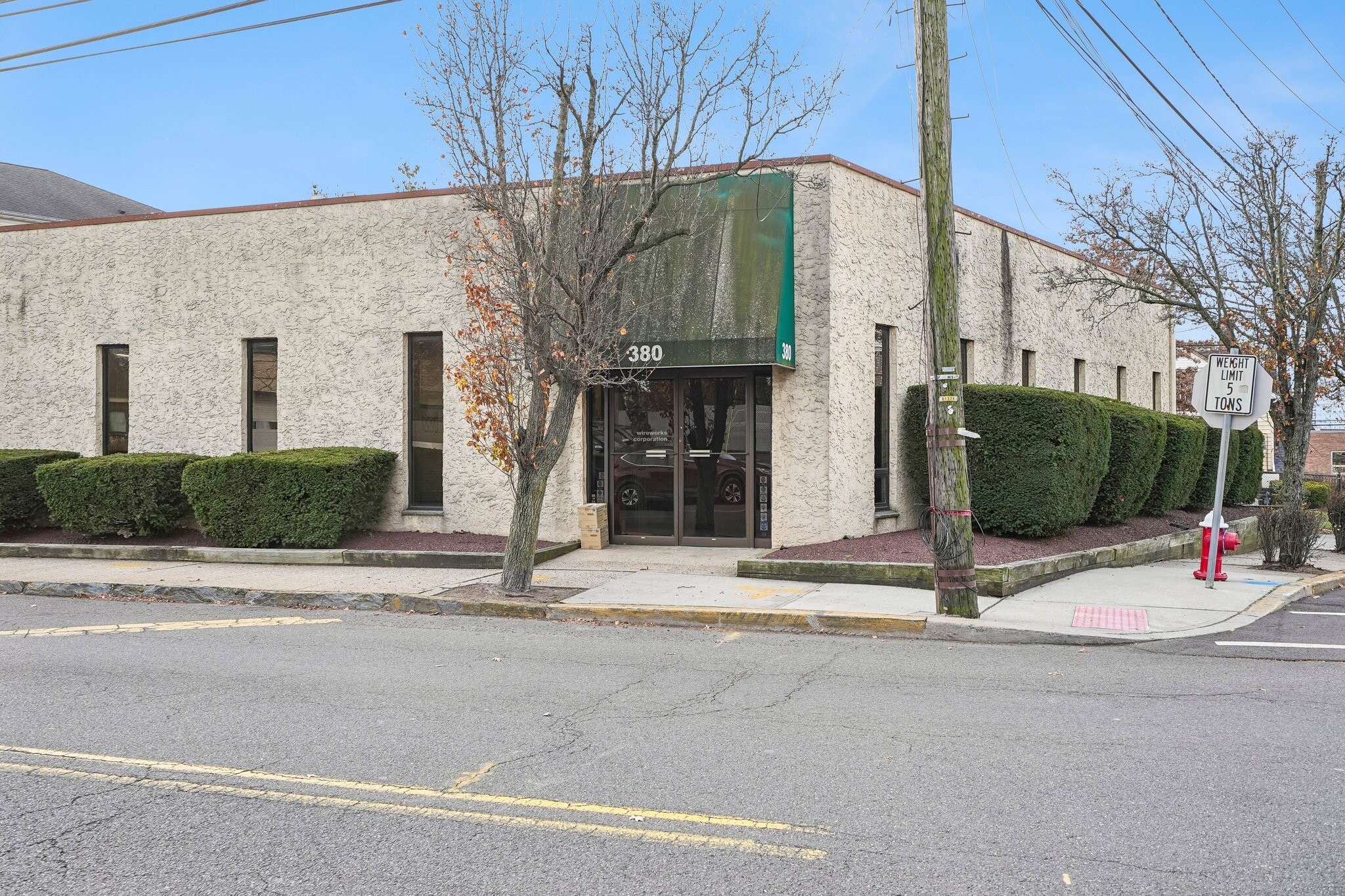 380 Hillside Ave, Hillside, NJ for lease Primary Photo- Image 1 of 13