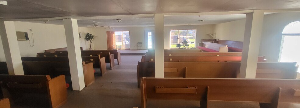 2320 J P Davis Ave, Bay City, TX à vendre - Photo intérieure - Image 2 de 6